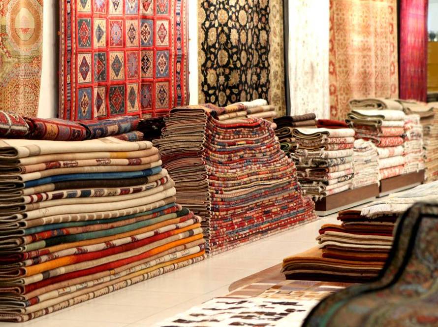 Discover the Art of Iranian Carpets in UAE
