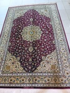 Persian Kashan Silk Rug, Handmade Luxury Carpet in UAE